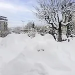 Komfortable In Mit Suedterrasse By Interhome Апартаменты Шамони